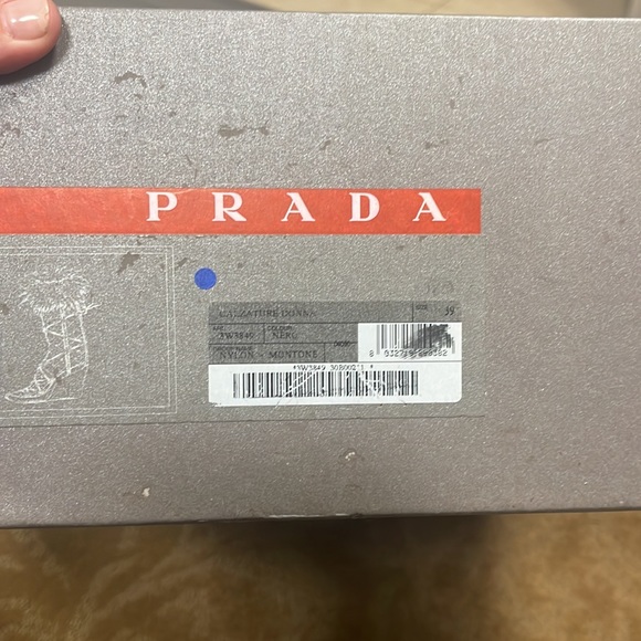 Prada nylon and fur lace up winter boots size 8 - Picture 16 of 16